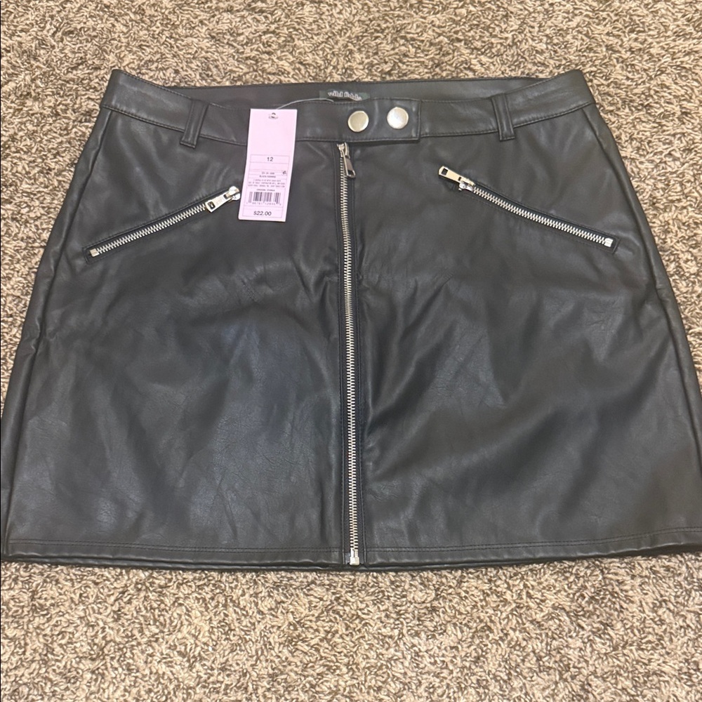 Wild Fable Black Faux Leather Mini Skirt with Zipper Details